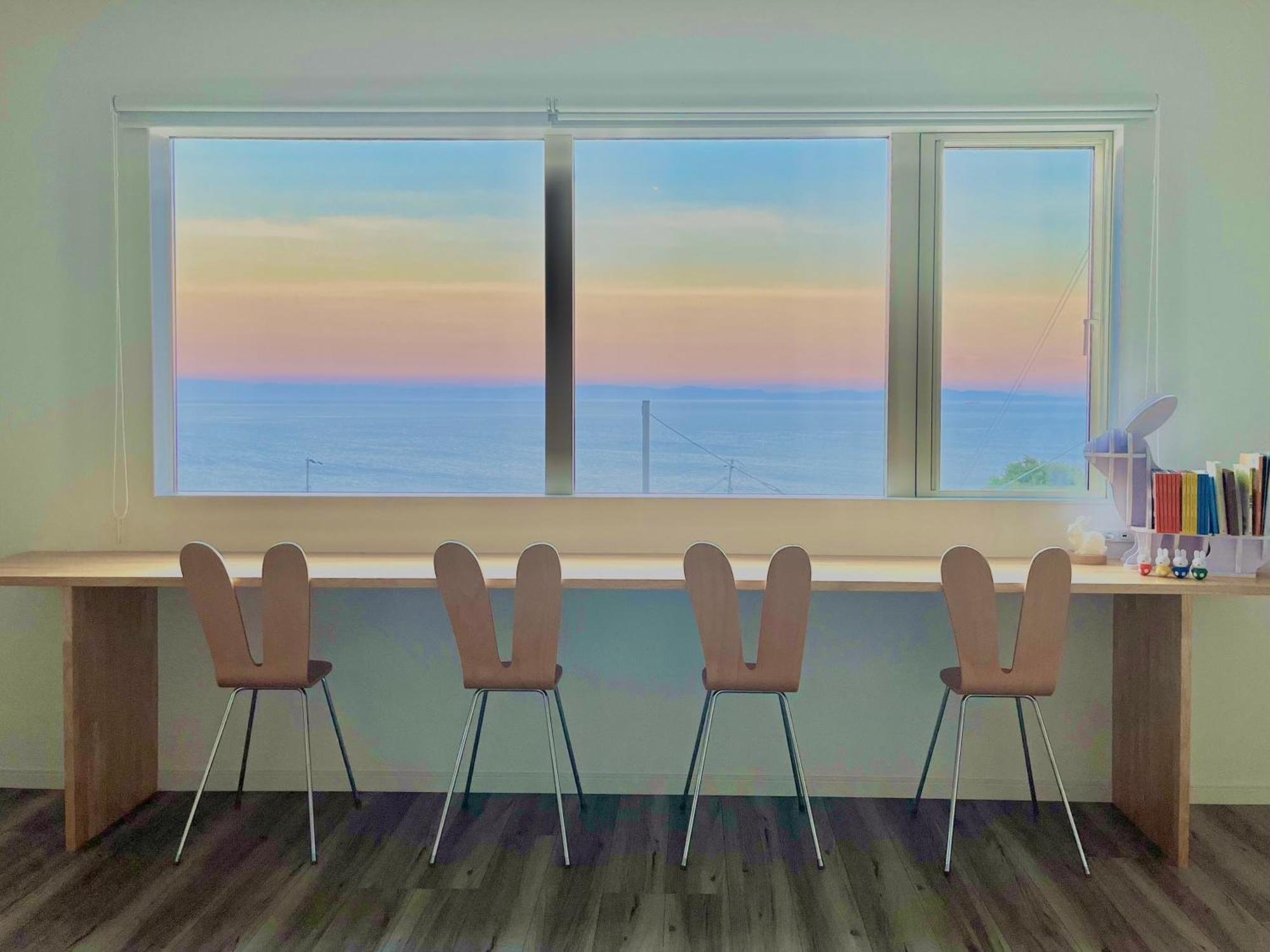 Ferienhaus 「淡路島一棟貸宿　野うさぎ 」高台から海を望む貸別荘！2023年新築離れの素泊まり
